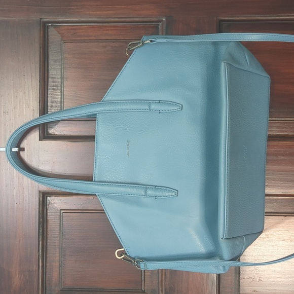 Matt & Nat Vegan Baxter Handbag in Azur - Picture 7 of 8